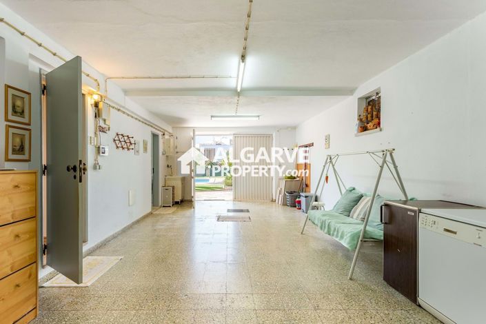 Image No.26-4 Bed Villa for sale