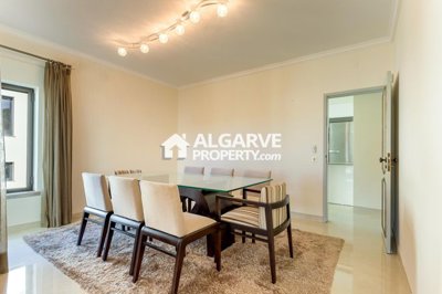 3-12299-78d1f4f8b6655591b02d22fabb36a692d73cc