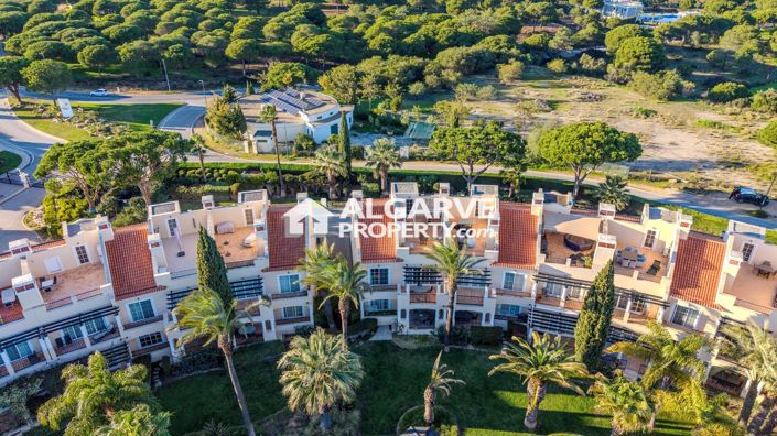 Image No.23-3 Bed Apartment for sale