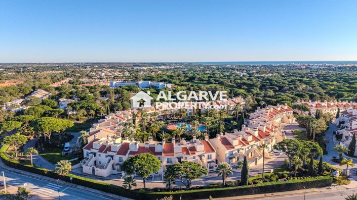 Image No.25-3 Bed Apartment for sale