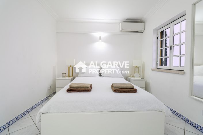 Image No.14-2 Bed Villa for sale