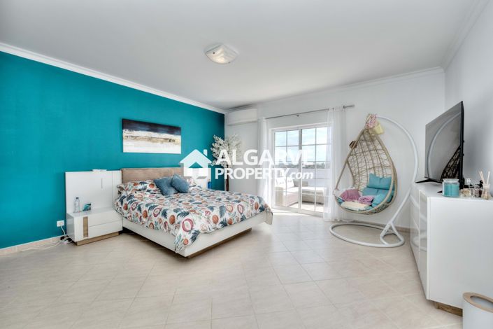 Image No.26-5 Bed Villa for sale