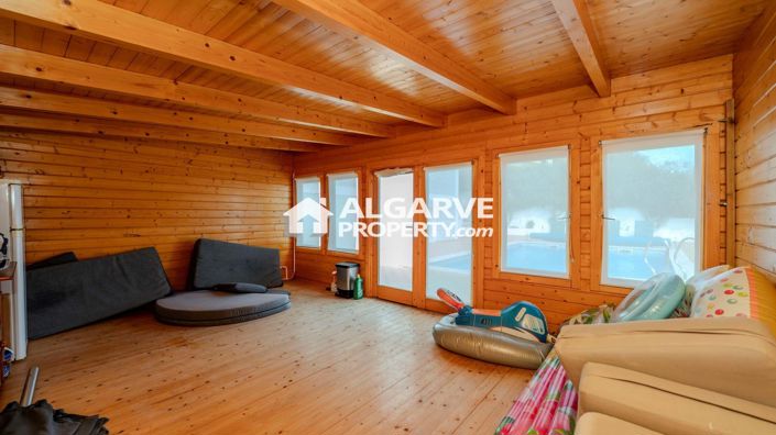 Image No.37-5 Bed Villa for sale