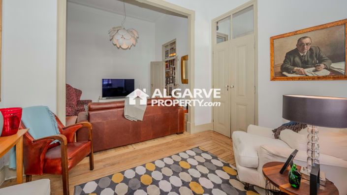 Image No.14-1 Bed Townhouse for sale