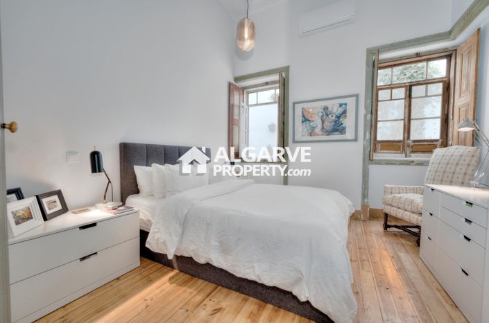 Image No.4-1 Bed Townhouse for sale