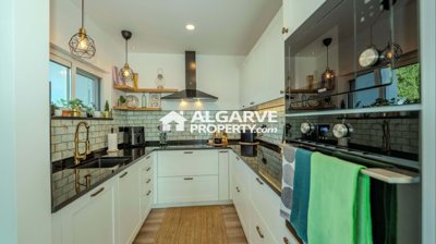 3-12324-78d1f4f8b6655591b02d22fabb36a692d73cc