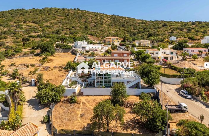 Image No.15-4 Bed Villa for sale