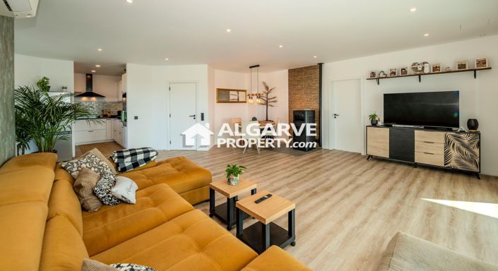 Image No.15-4 Bed Villa for sale