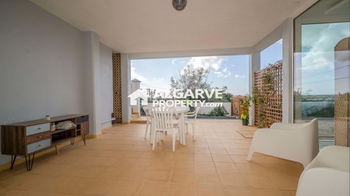 Image No.38-4 Bed Villa for sale