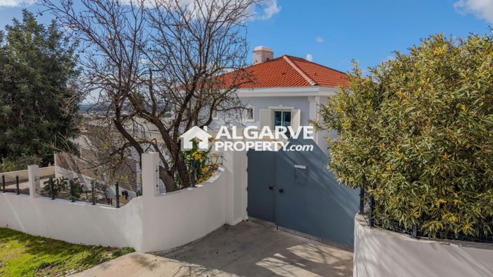 Image No.42-4 Bed Villa for sale