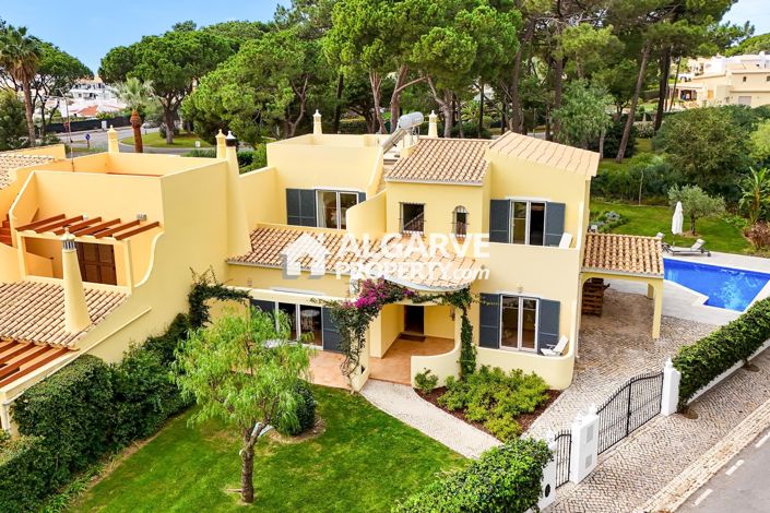 Image No.32-Villa de 4 chambres à vendre à Vilamoura