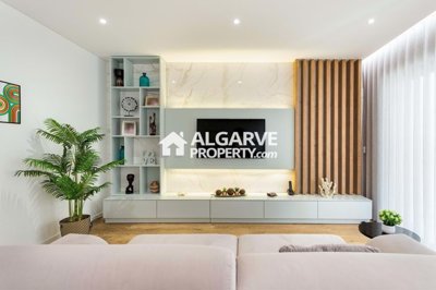 3-12327-78d1f4f8b6655591b02d22fabb36a692d73cc