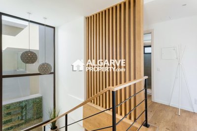 3-12327-78d1f4f8b6655591b02d22fabb36a692d73cc