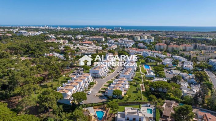 Image No.28-3 Bed Villa for sale