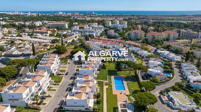 Image No.5-3 Bed Villa for sale