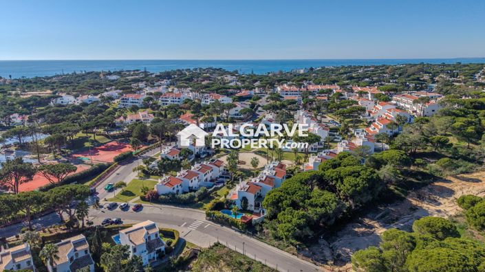 Image No.25-3 Bed Villa for sale