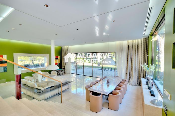 Image No.3-13 Bed Villa for sale