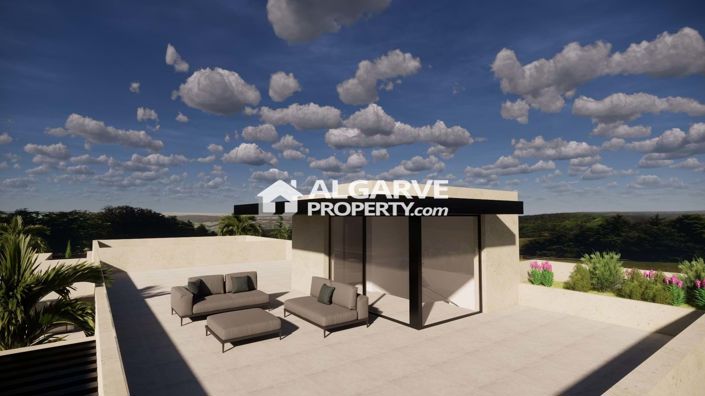 Image No.15-5 Bed Property for sale