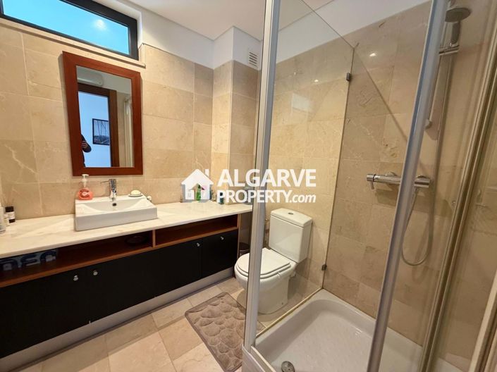 Image No.19-2 Bed Apartment for sale