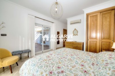 3-12298-78d1f4f8b6655591b02d22fabb36a692d73cc