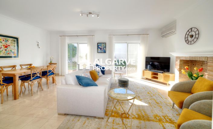 Image No.2-3 Bed Villa for sale