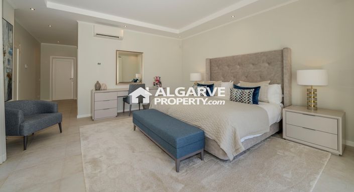 Image No.12-Villa de 5 chambres à vendre à Loule