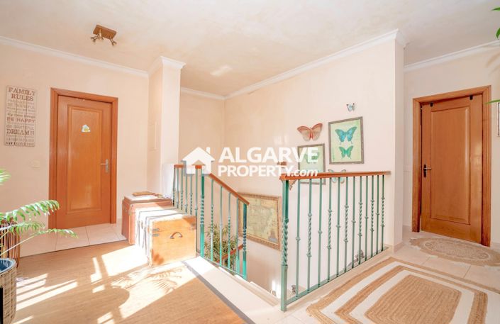 Image No.38-4 Bed Apartment for sale