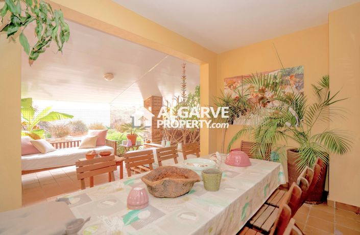 Image No.42-4 Bed Apartment for sale