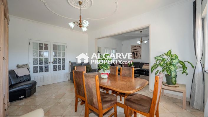 Image No.18-5 Bed Villa for sale