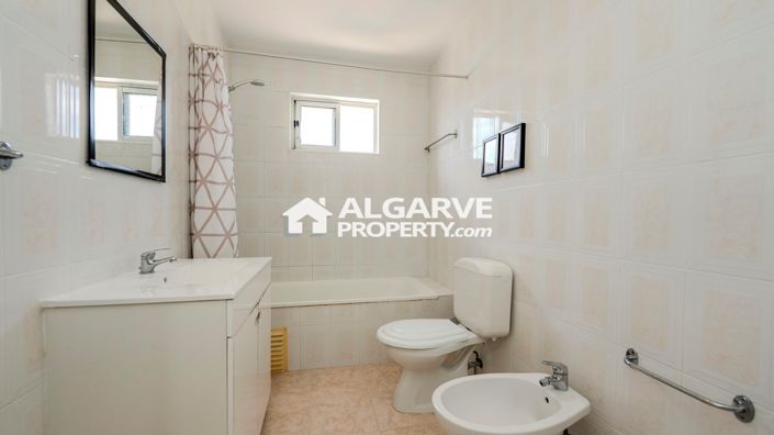 Image No.45-5 Bed Villa for sale