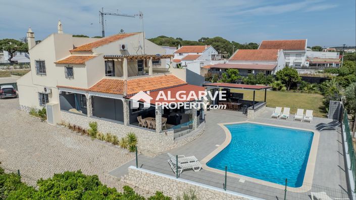 Image No.59-5 Bed Villa for sale