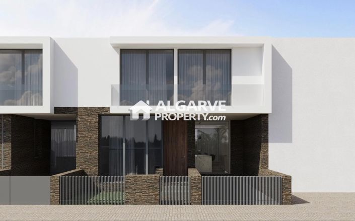 Image No.5-3 Bed Property for sale