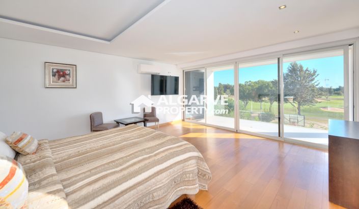 Image No.32-5 Bed Villa for sale