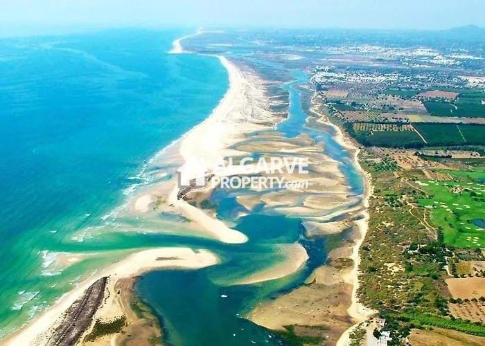 Image No.5-Villa de 6 chambres à vendre à Fuseta