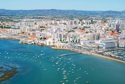 3-12385-78d1f4f8b6655591b02d22fabb36a692d73cc