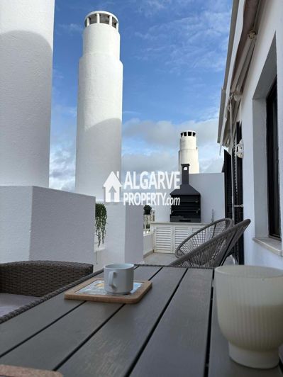 Image No.16-2 Bed Apartment for sale