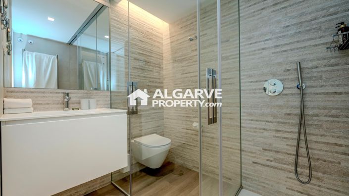 Image No.15-2 Bed Apartment for sale