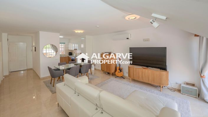 Image No.12-3 Bed Villa for sale