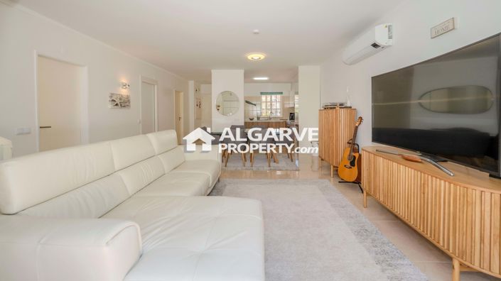 Image No.14-3 Bed Villa for sale