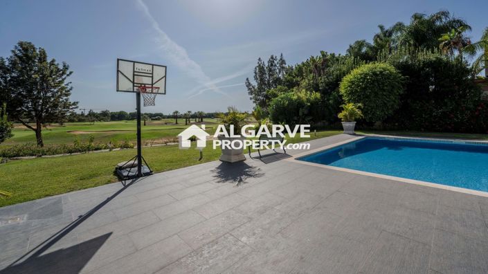 Image No.17-5 Bed Villa for sale