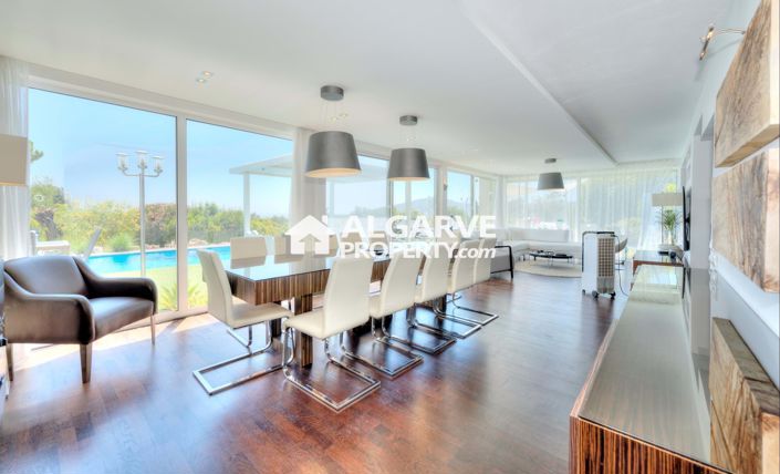 Image No.14-5 Bed Villa for sale