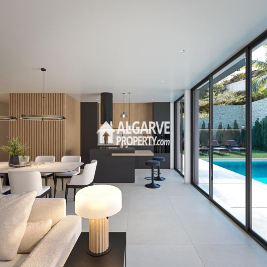 Image No.8-4 Bed Villa for sale