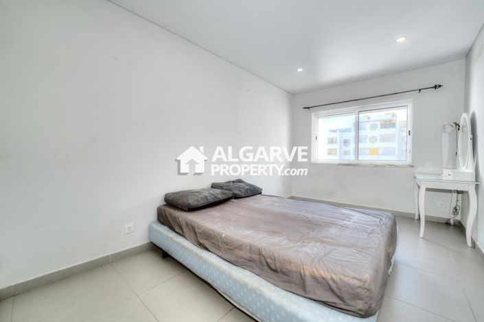 Image No.10-Appartement de 2 chambres à vendre à Quarteira