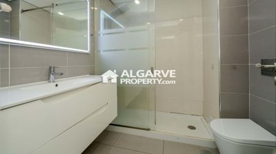 3-12377-78d1f4f8b6655591b02d22fabb36a692d73cc