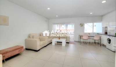 3-12377-78d1f4f8b6655591b02d22fabb36a692d73cc