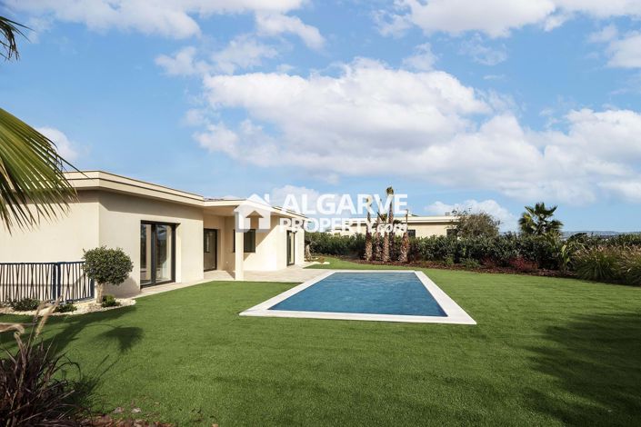 Image No.48-4 Bed Villa for sale