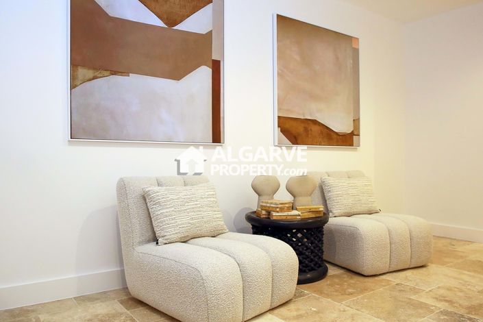 Image No.4-4 Bed Villa for sale