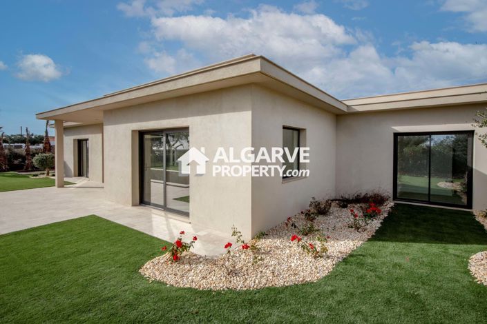 Image No.50-4 Bed Villa for sale