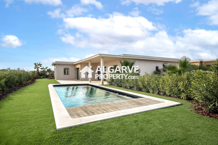 Image No.45-4 Bed Villa for sale