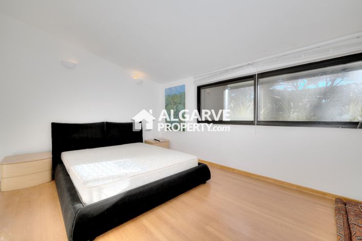 Image No.4-4 Bed Villa for sale